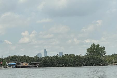 Bang Nam Phueng Temple Bicycle Road