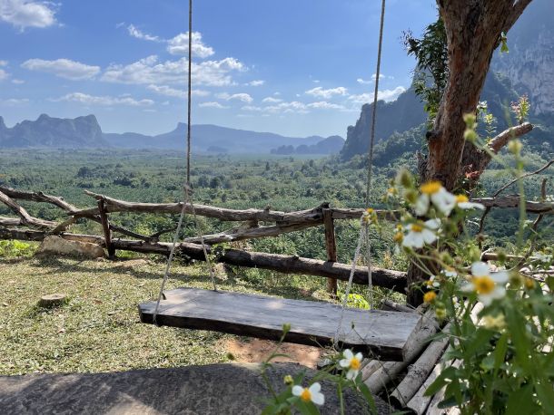 Kuan Nom Saow Restaurant and Viewpoint