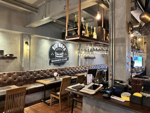 Big Boys' Burger Club - Patong Beach